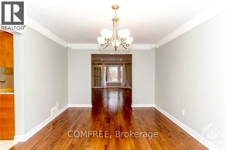 28722472/152-twyford-street/hunt-club/ottawa/ontario/K1V0V7_16