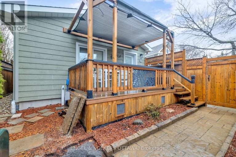 29621371/1173-st-jerome-crescent/convent-glen-north/ottawa/ontario/K1C2A7_38