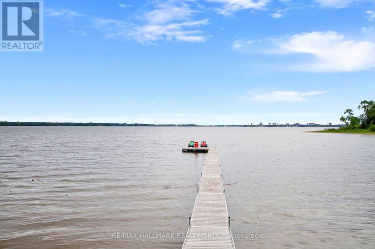 29109619/227-grandview-road/crystal-bayrocky-point/ottawa/ontario/K2H8B9_44