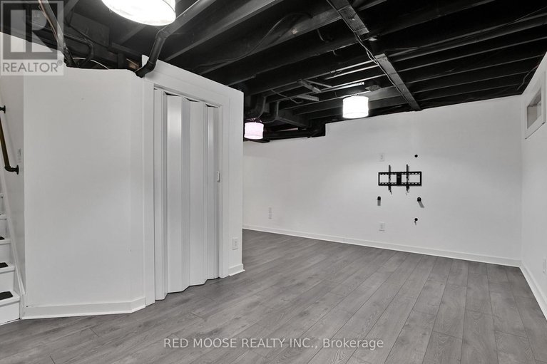 29480001/1983-greenvale-lane/chateauneuf/ottawa/ontario/K1C6E4_36