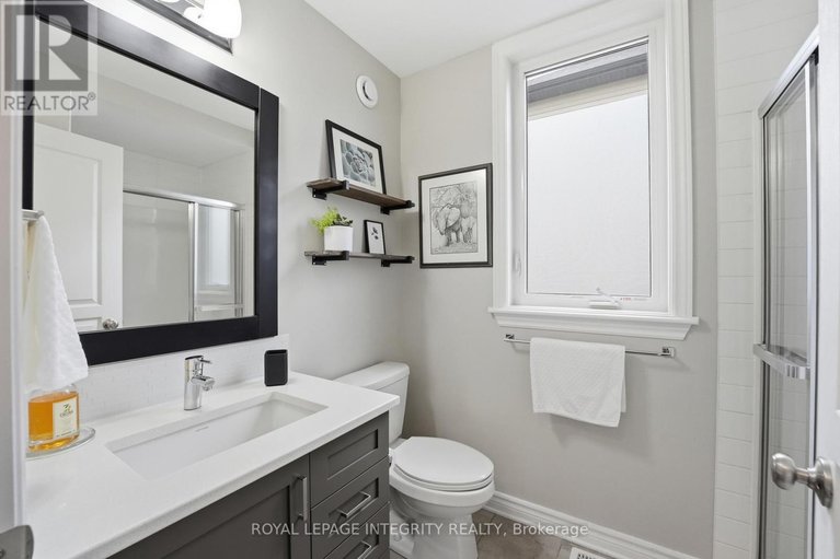 29623977/211-cooks-mill-crescent/riverside-south/ottawa/ontario/K1V2N1_19