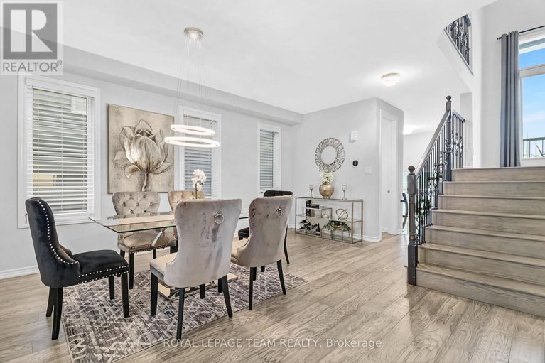 29334337/405-aphelion-crescent/half-moon-bay/ottawa/ontario/K2J6N6_12