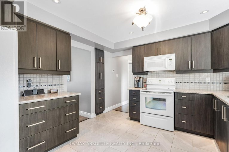 28345912/1727-chene-street/town-of-rockland/clarence-rockland/ontario/K4K1K5_13