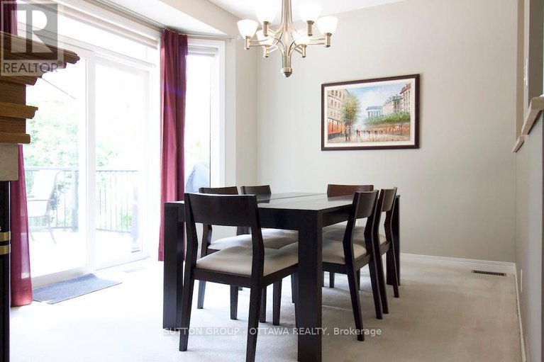 28715865/18-sirocco-crescent/stittsville-north/ottawa/ontario/K2S1Z7_12