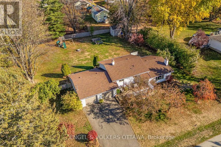 29058958/3293-warner-way/osgoode/ottawa/ontario/K0A2W0_45