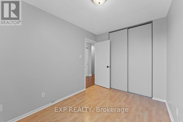 29119258/3-glencoe-street/arlington-woods/ottawa/ontario/K2H8S5_25