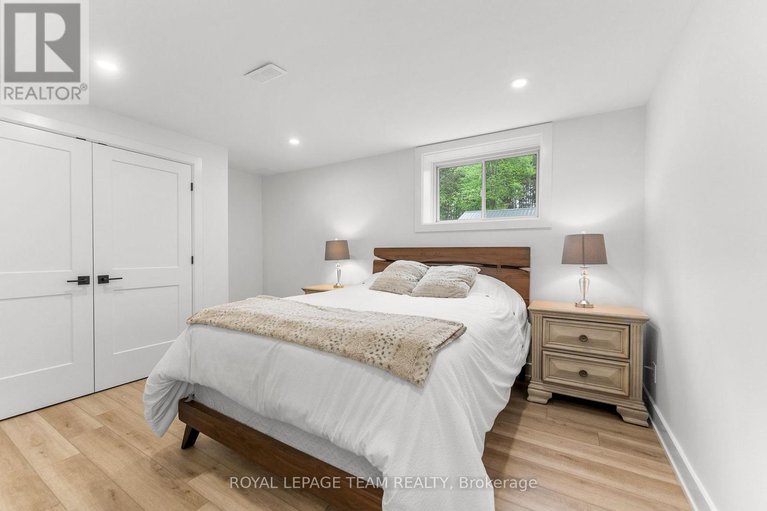 28475970/108-royal-troon-lane/dunrobin-shores/ottawa/ontario/K0A1T0_33