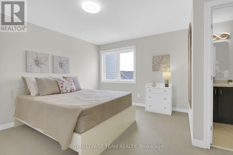 28564570/239-waymark-crescent/bridlewood/ottawa/ontario/K2M0A6_24