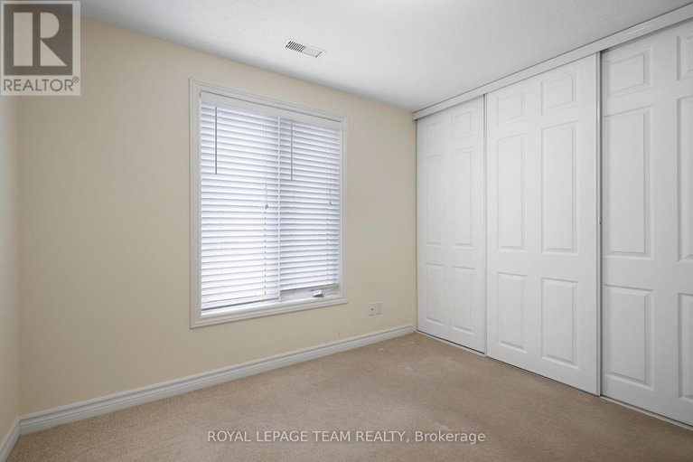 28786513/4-385-paseo-private/centrepointe/ottawa/ontario/K2G4N7_19