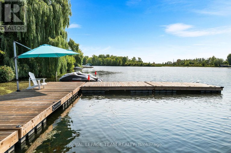 28864114/2318-summerside-drive/manotick-east-to-manotick-station/ottawa/ontario/K4M1B4_50