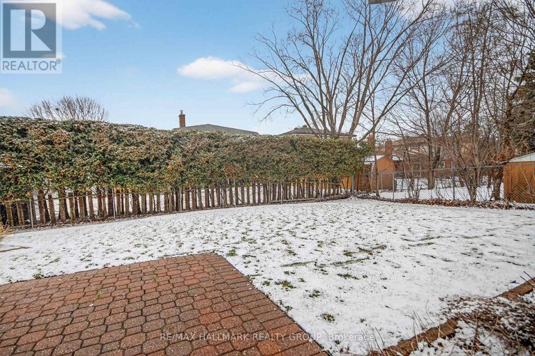 29582128/1050-plante-drive/hunt-clubwestern-community/ottawa/ontario/K1V9E6_49