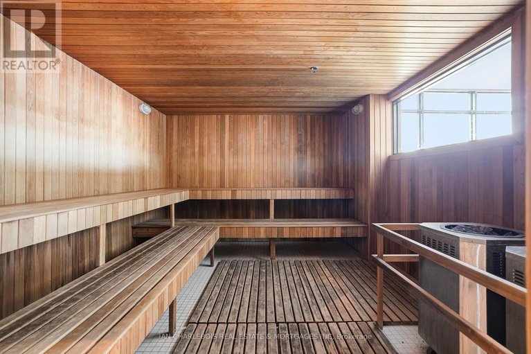 29667904/1701-255-bay-street/ottawa-centre/ottawa/ontario/K1R0C5_33