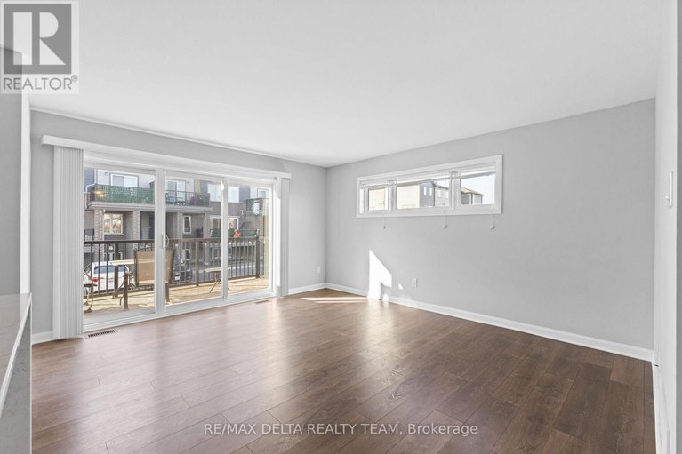 29442240/a-706-amberwing-private/avalon-west/ottawa/ontario/K4A5H5_19