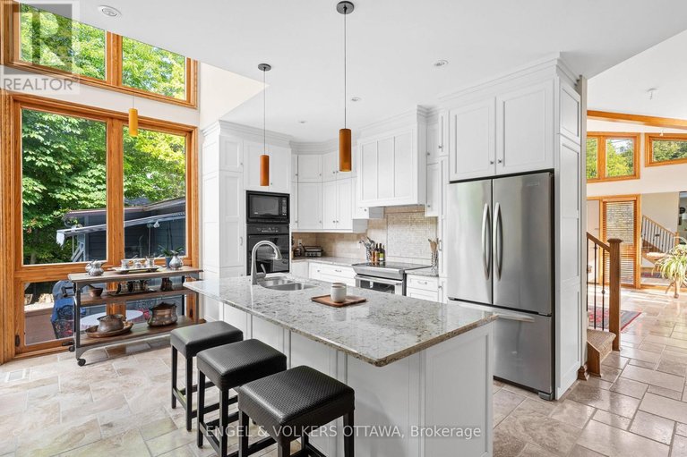 29614401/37-revol-road/merivale-gardens/ottawa/ontario/K2G0B8_10