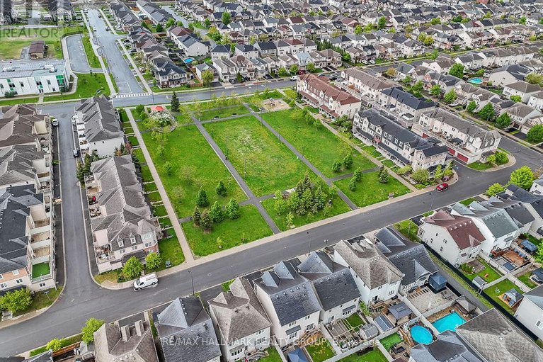 28879790/3597-cambrian-road/half-moon-bay/ottawa/ontario/K2J0S4_43