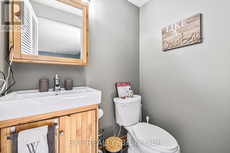 28427101/1589-river-road/mcnabbraeside-twps/mcnabbraeside/ontario/K0A1G0_13
