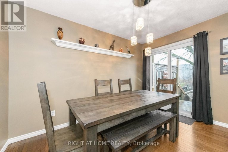 29615079/2034-p-avenue/eastway-gardensindustrial-park/ottawa/ontario/K1G6G7_13