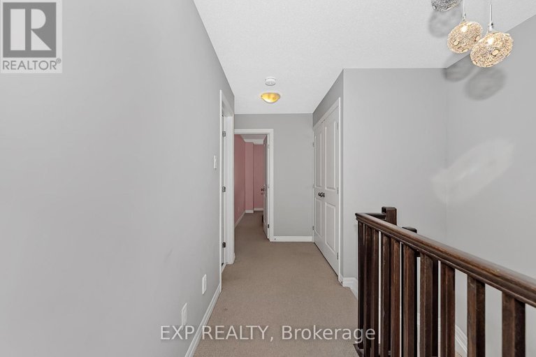 28867908/503-knotridge-street-n/mer-bleuebradley-estatesanderson-park/ottawa/ontario/K1W0A8_16