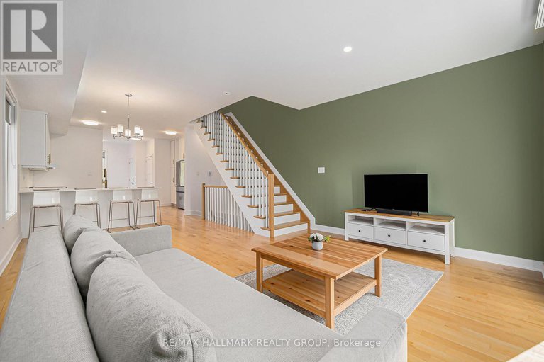28881418/156-country-meadow-drive/huntley-ward-north-west/ottawa/ontario/K0A1L0_30