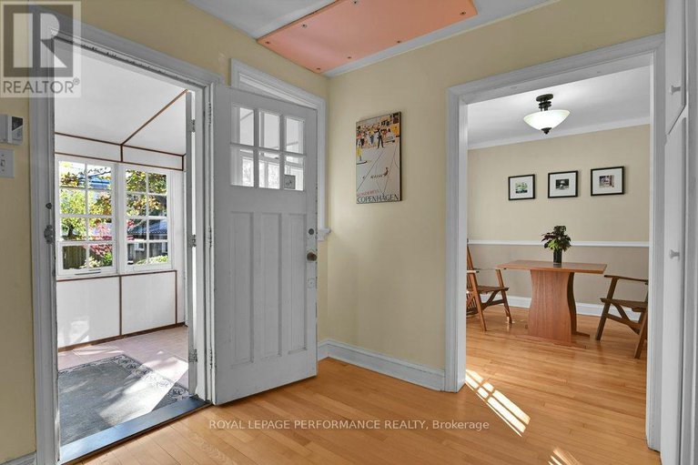 29045604/250-fourth-avenue/glebe/ottawa/ontario/K1S2M1_11