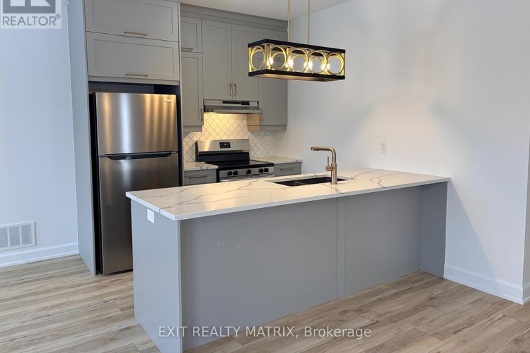 29378269/146-elizabeth-drive/chesterville/north-dundas/ontario/K0C1H0_3