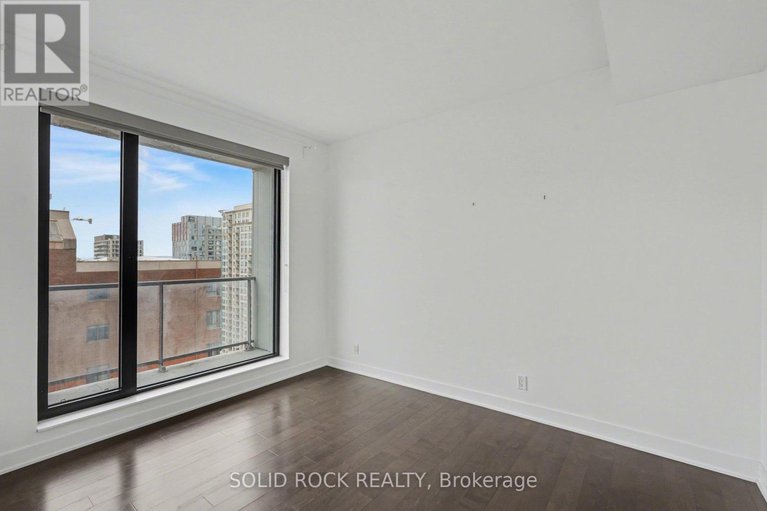 29431762/1606-20-daly-avenue/sandy-hill/ottawa/ontario/K1N0C6_18