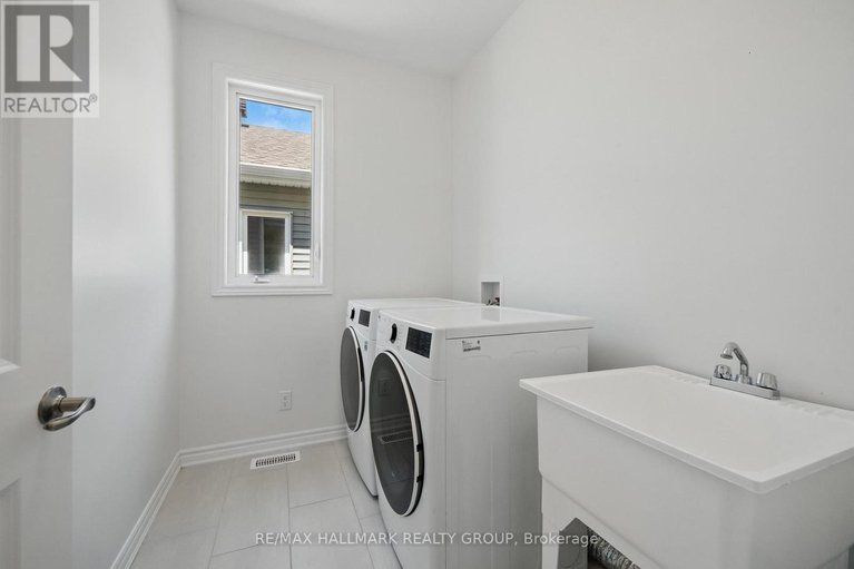 28632763/824-henslows-circle/avalon-west/ottawa/ontario/K4A5H6_33