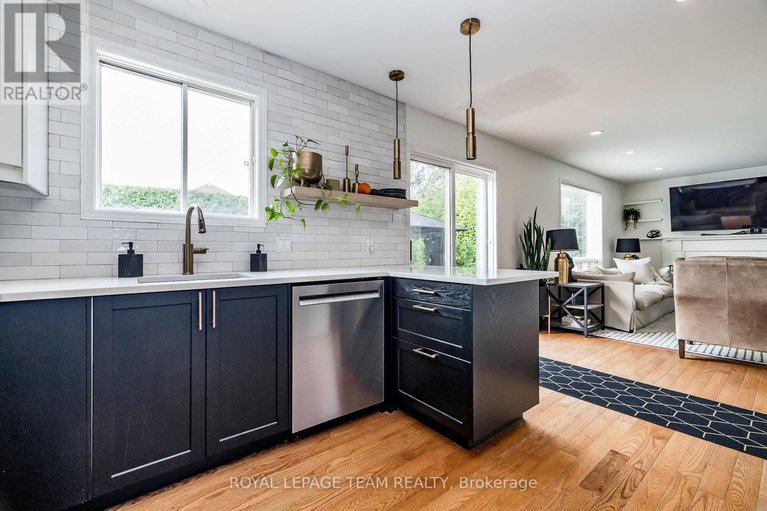 29218439/87-beechfern-drive/stittsville-central/ottawa/ontario/K2S1E3_20