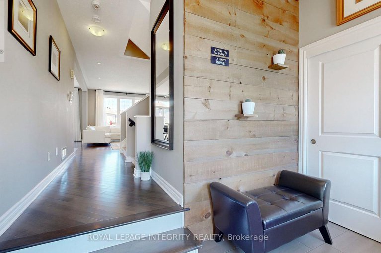 28545914/108-pin-cherry-grove/mer-bleuebradley-estatesanderson-park/ottawa/ontario/K1W0J5_5