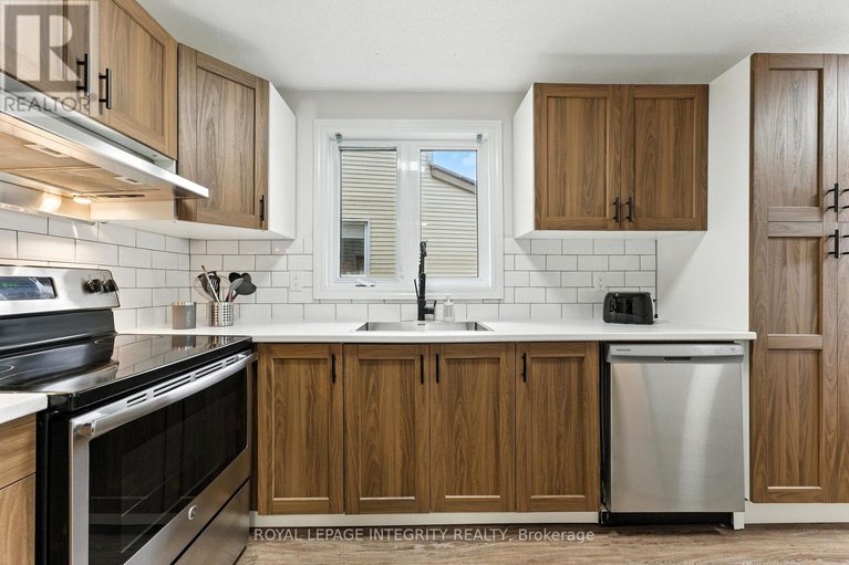 28843090/7900-decarie-drive/orleans-wood/ottawa/ontario/K1C2K3_9