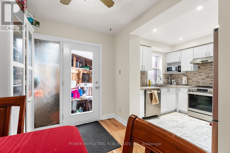 28754670/1047-hollington-street/carlington/ottawa/ontario/K1Z6L2_9
