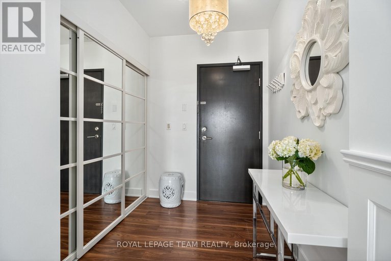 29402758/ph3-118-holmwood-avenue/glebe/ottawa/ontario/K1S2P4_5