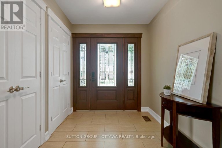 28890057/680-weston-drive/elmvale-acres/ottawa/ontario/K1G1V8_5