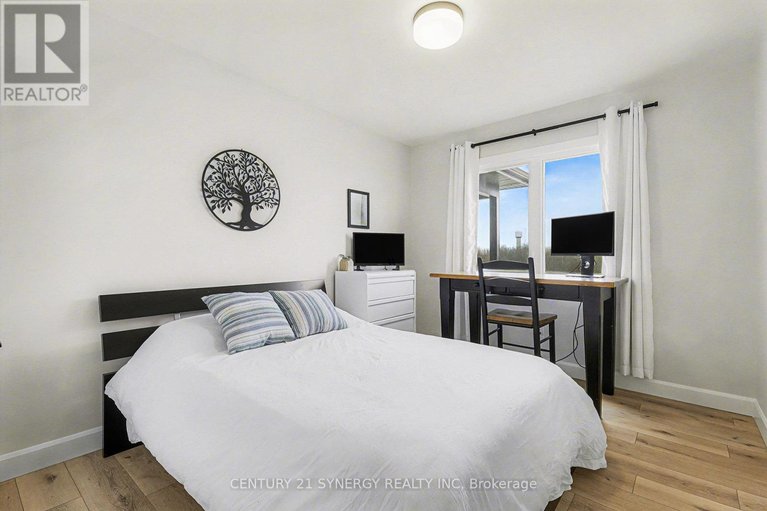 29121560/76-helen-street/north-stormont-finch-twp/north-stormont/ontario/K0A1R0_22