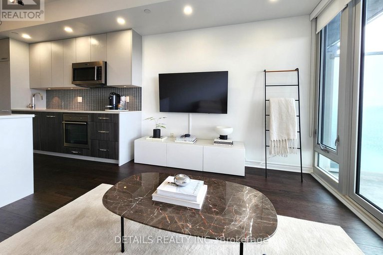 28331469/1703-111-champagne-avenue-s/west-centre-town/ottawa/ontario/K1S5V3_5