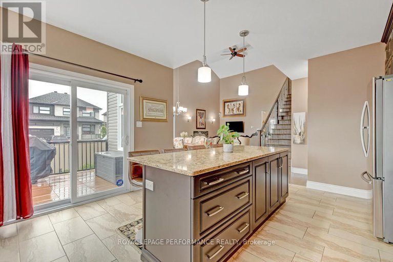 28932151/485-bruges-street/embrun/russell/ontario/K0A1W0_15