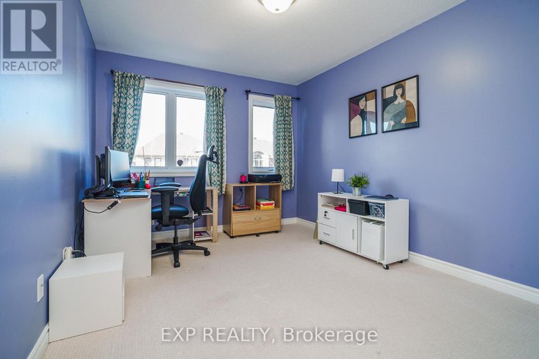 28257579/426-pillett-street/strandherd/ottawa/ontario/K2J5S3_24