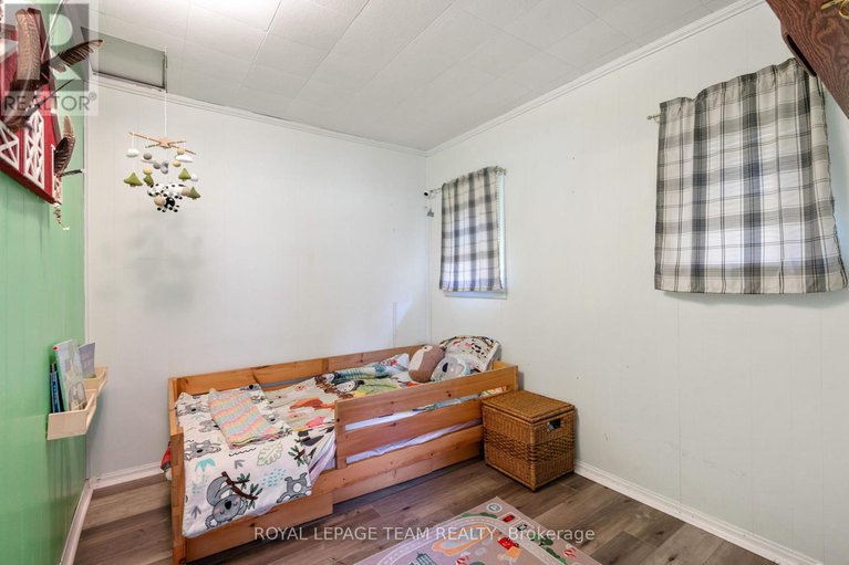 28652632/12135-county-road-2-road/south-dundas-williamsburgh-twp/south-dundas/ontario/K0C1X0_21
