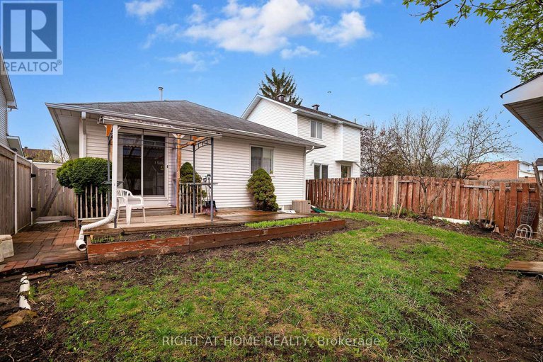 28280070/1179-whiterock-street/carson-grove/ottawa/ontario/K1J1B2_42
