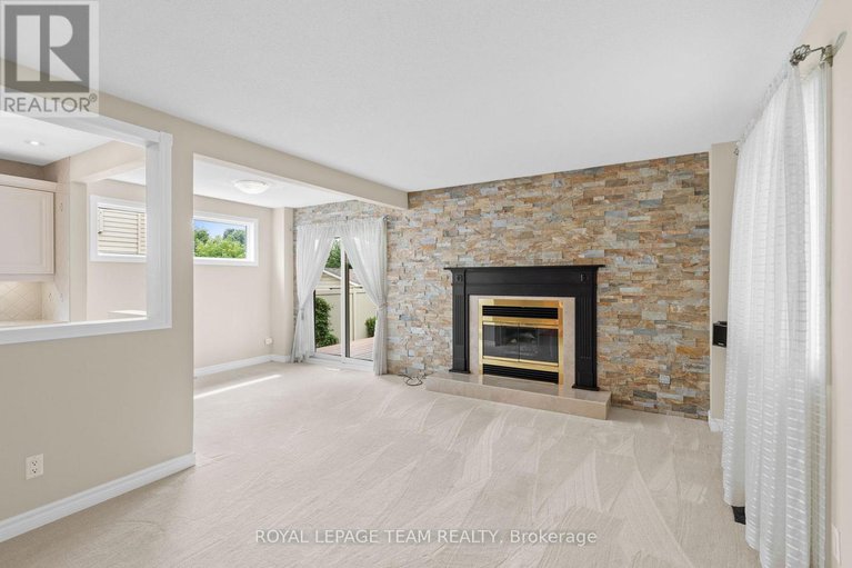 29026359/23-glacier-street/on-the-green/ottawa/ontario/K2J2M7_12