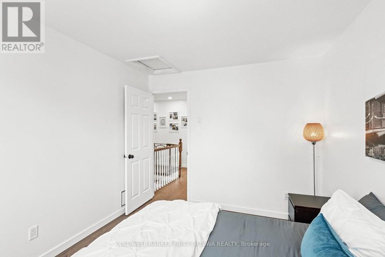 28427469/2722-wyldewood-street/emerald-woodssawmill-creek/ottawa/ontario/K1T2R9_33
