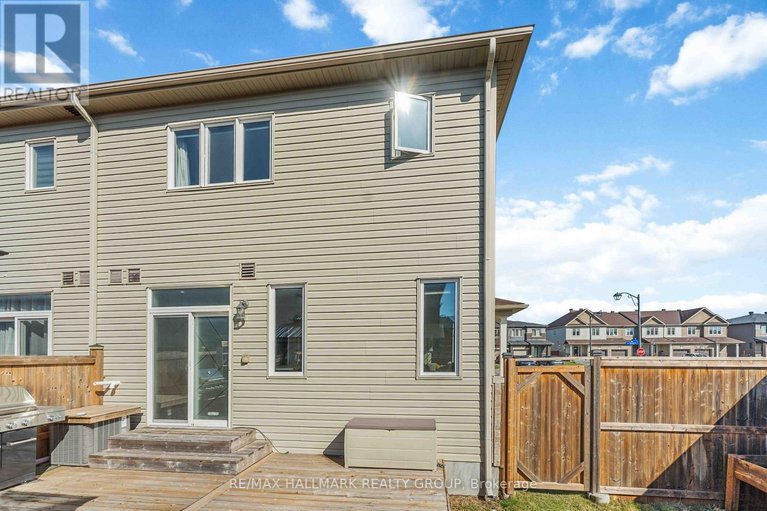 29627869/534-hyssop-street/avalon-west/ottawa/ontario/K4A1B9_33