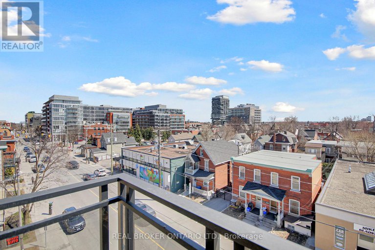 28211240/508-429-kent-street/ottawa-centre/ottawa/ontario/K2P1B5_21