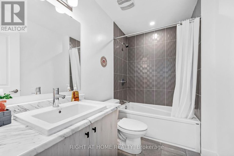 28657767/556-tahoe-heights/leitrim/ottawa/ontario/K1T0X5_23