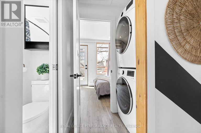 28811813/12-sherbrooke-avenue/hintonburg/ottawa/ontario/K1Y1R7_17