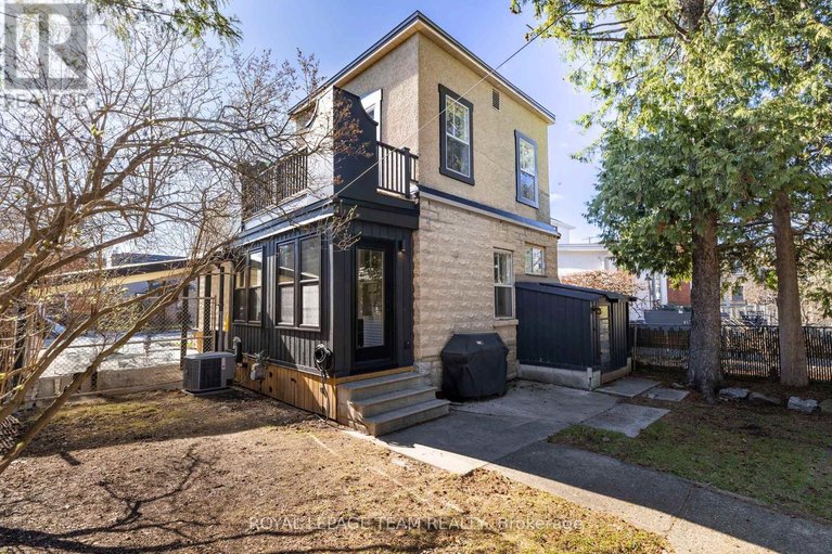 29645613/45-springfield-road/lindenlea/ottawa/ontario/K1M1C8_20