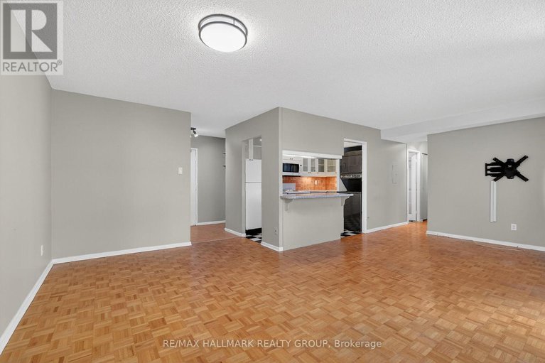 29161047/705-141-somerset-street-w/ottawa-centregolden-triangle/ottawa/ontario/K2P2H1_16