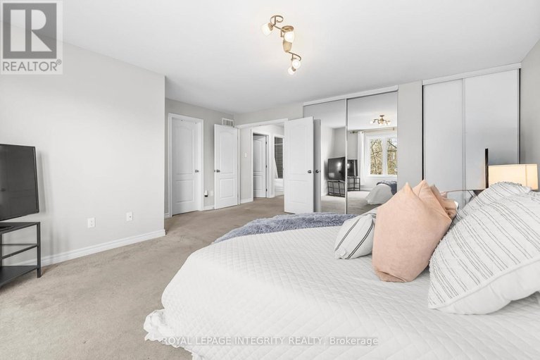 29655323/27-orange-blossom-private/blossom-parkleitrim/ottawa/ontario/K1T0M9_21