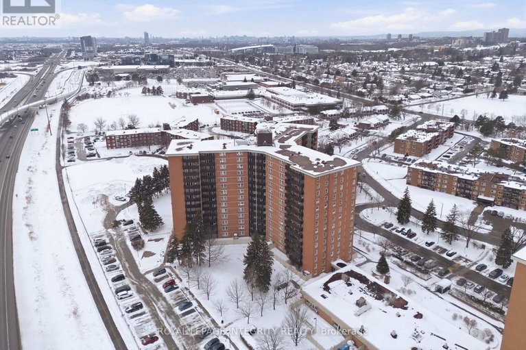 29435373/1110-2000-jasmine-crescent/beacon-hill-south/ottawa/ontario/K1J8K4_27