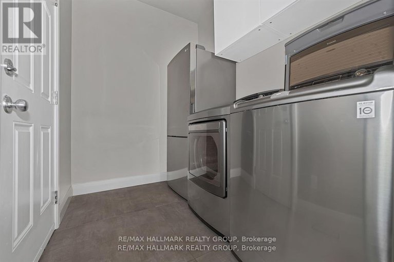 28798705/137-stedman-street/blossom-parkkemp-parkfindlay-creek/ottawa/ontario/K1T0B4_11